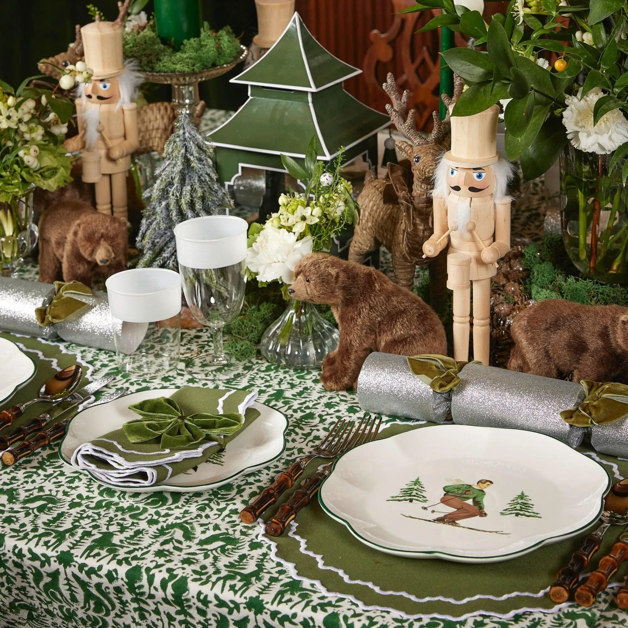 Beatrice Forest Green Napkins (Set Of 4)|Mrs. Alice Clearance