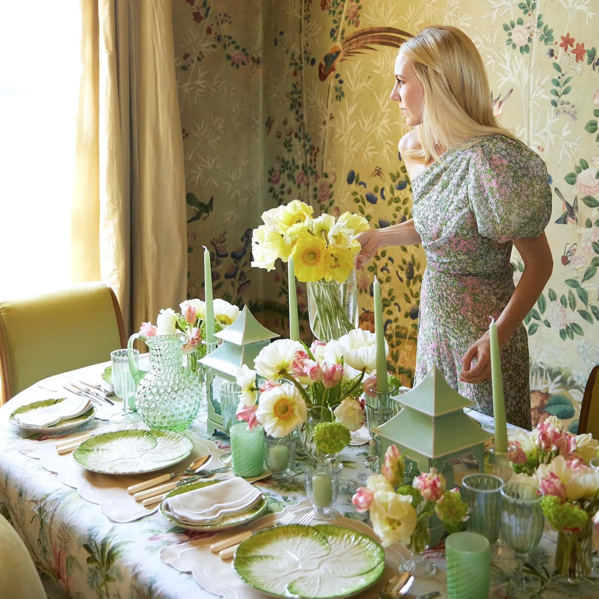 Capri Lettuce Dinner Plate|Mrs. Alice Hot