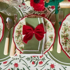 Christmas Garland Tablecloth|Mrs. Alice Clearance