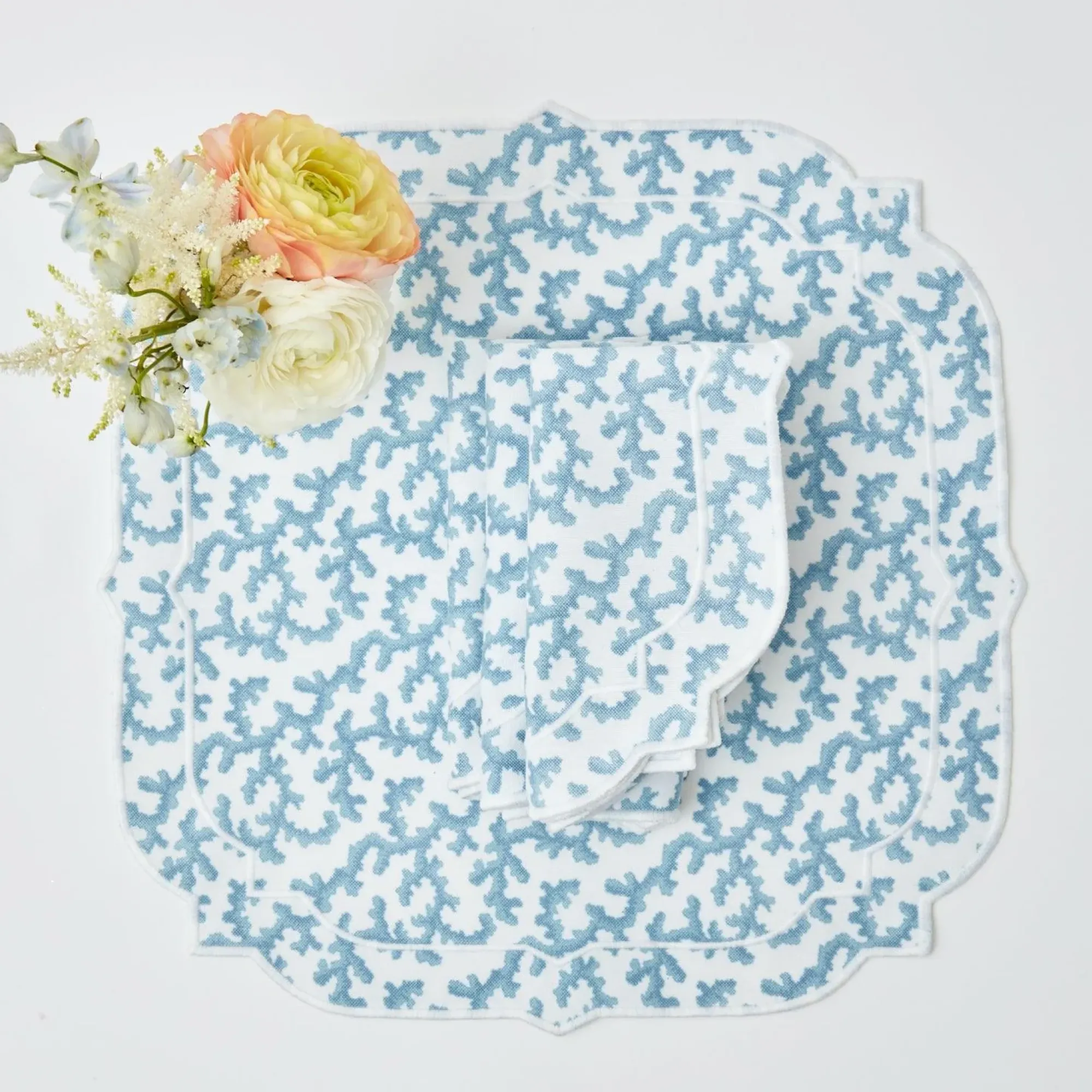 Edie Blue Coral Napkins (Set Of 4)|Mrs. Alice Outlet