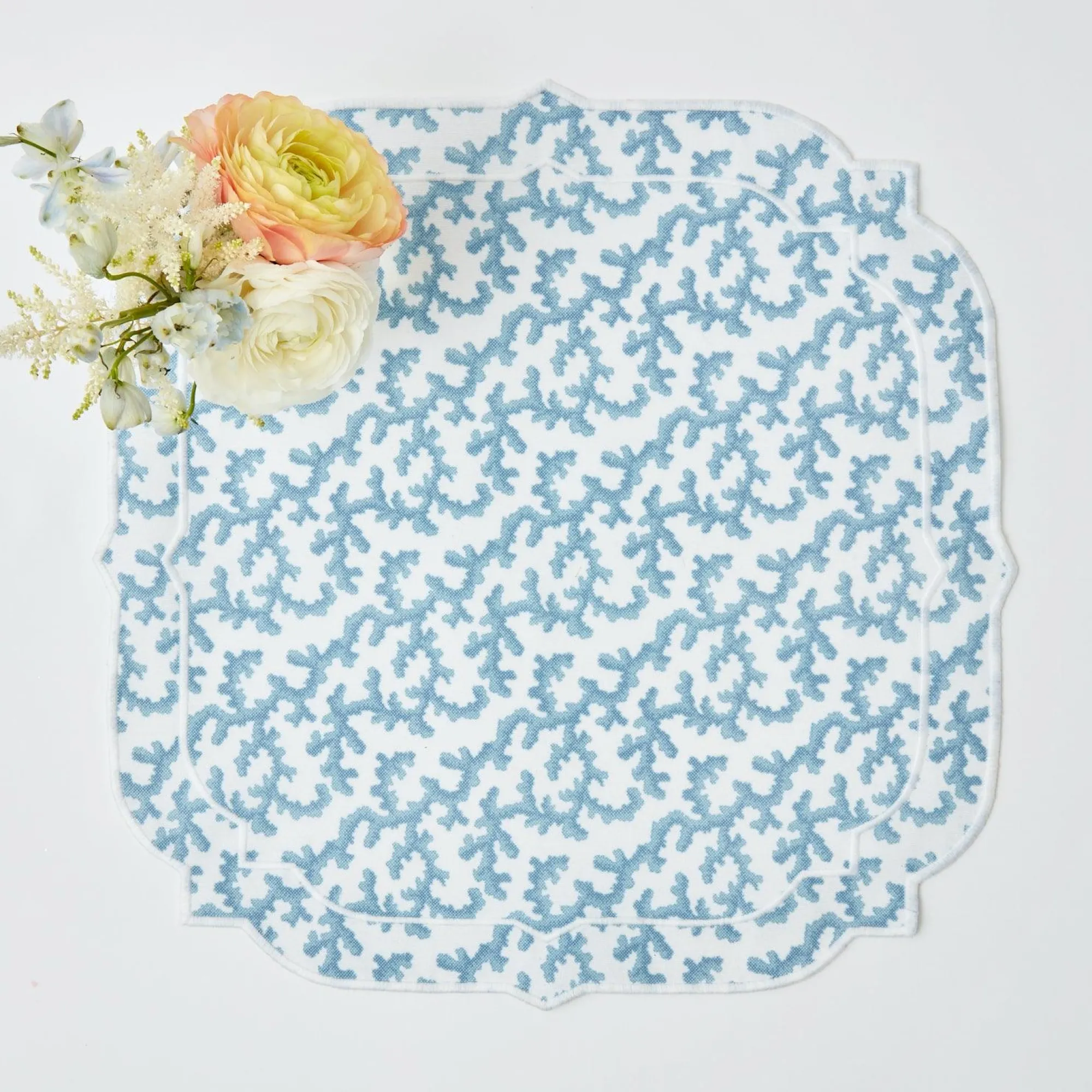 Edie Blue Coral Napkins (Set Of 4)|Mrs. Alice Outlet