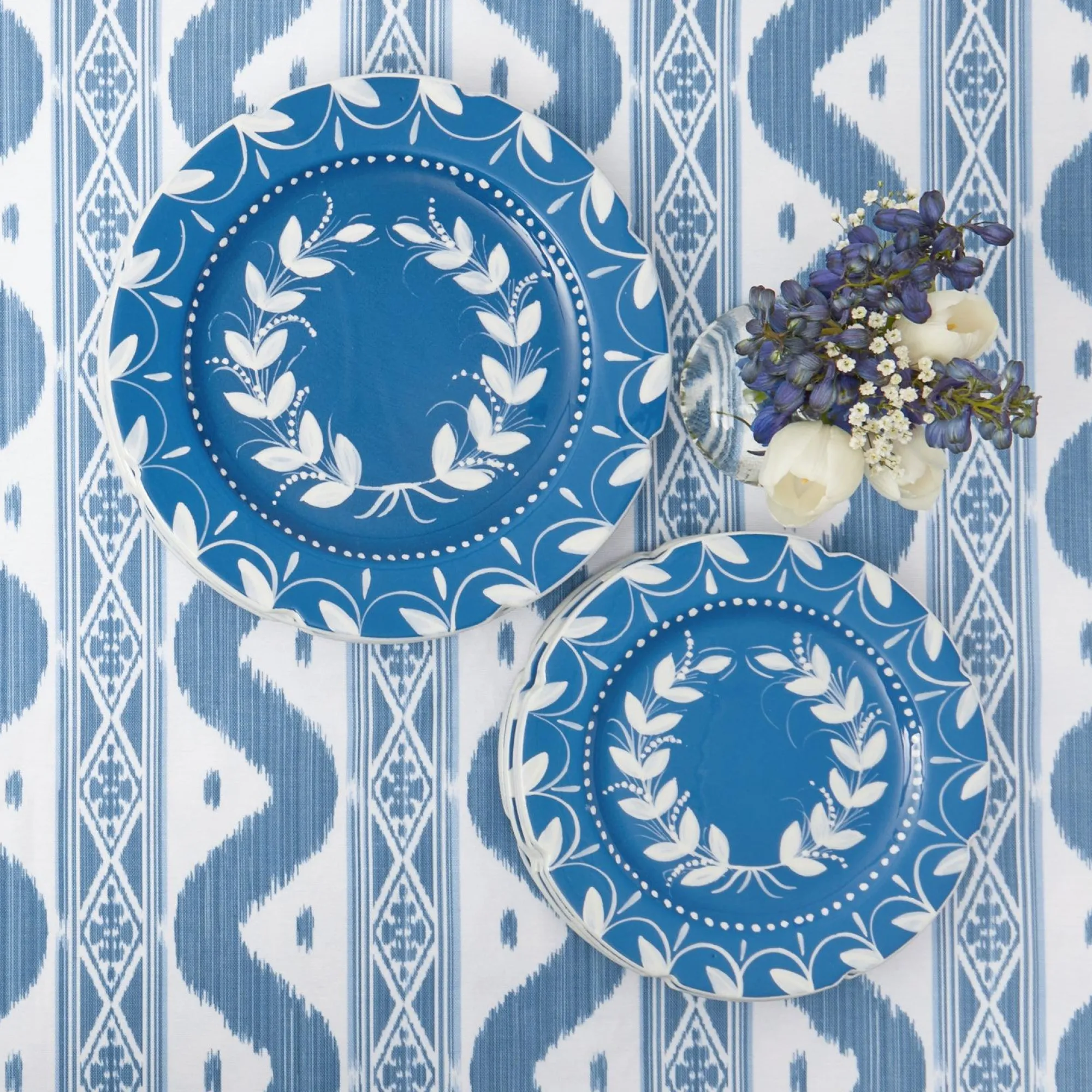French Blue Garland Dinner Plate|Mrs. Alice Outlet