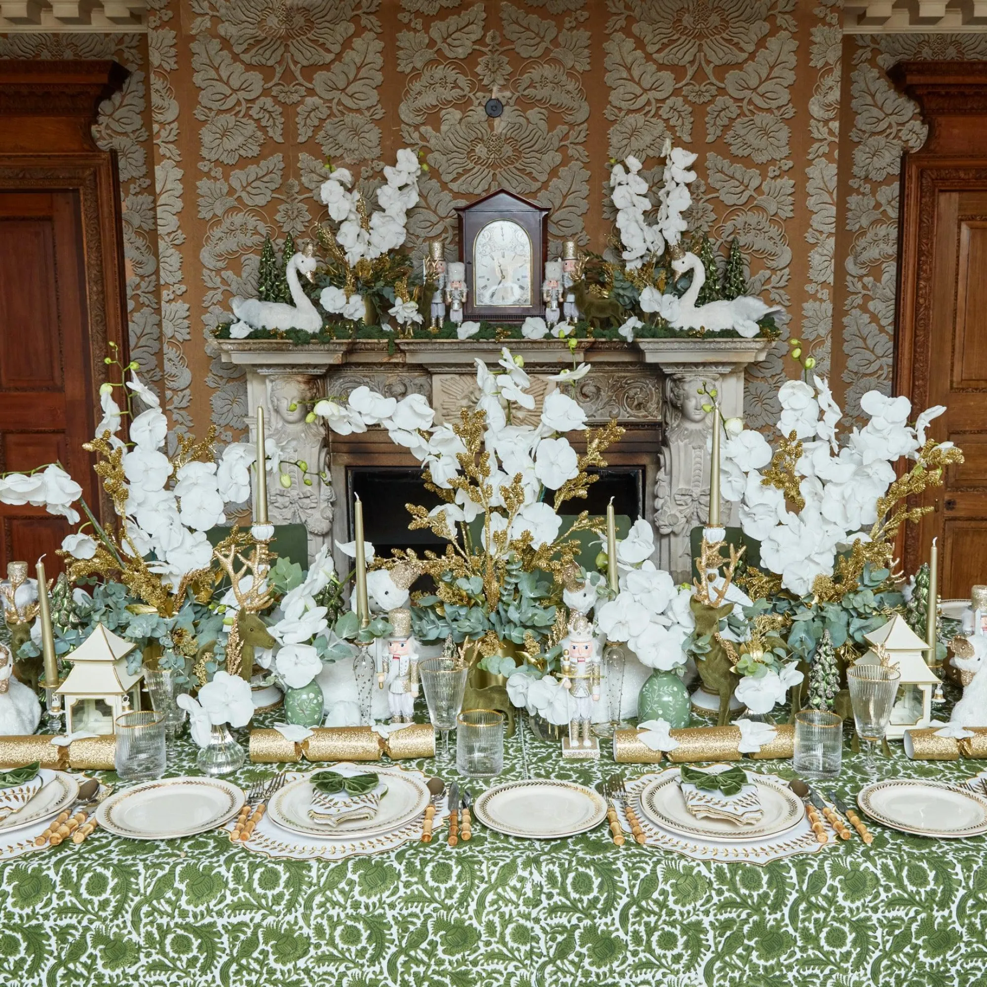 Gold Garland Dinner Plates (Set Of 4)|Mrs. Alice Best