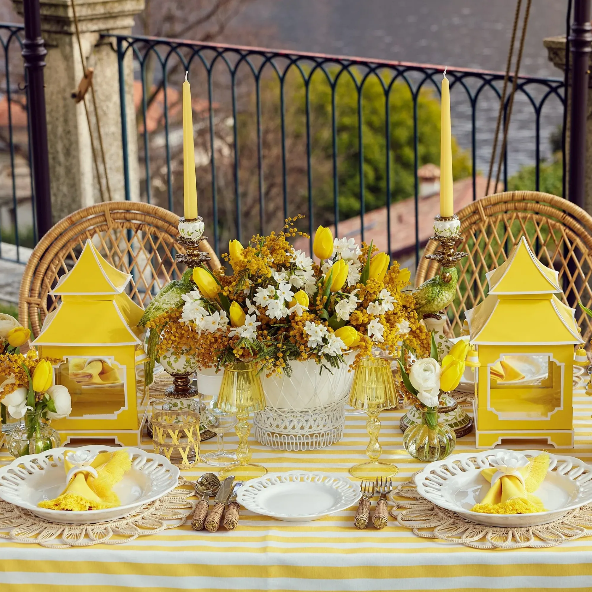 Green & Yellow Parrot Candlescape|Mrs. Alice Outlet