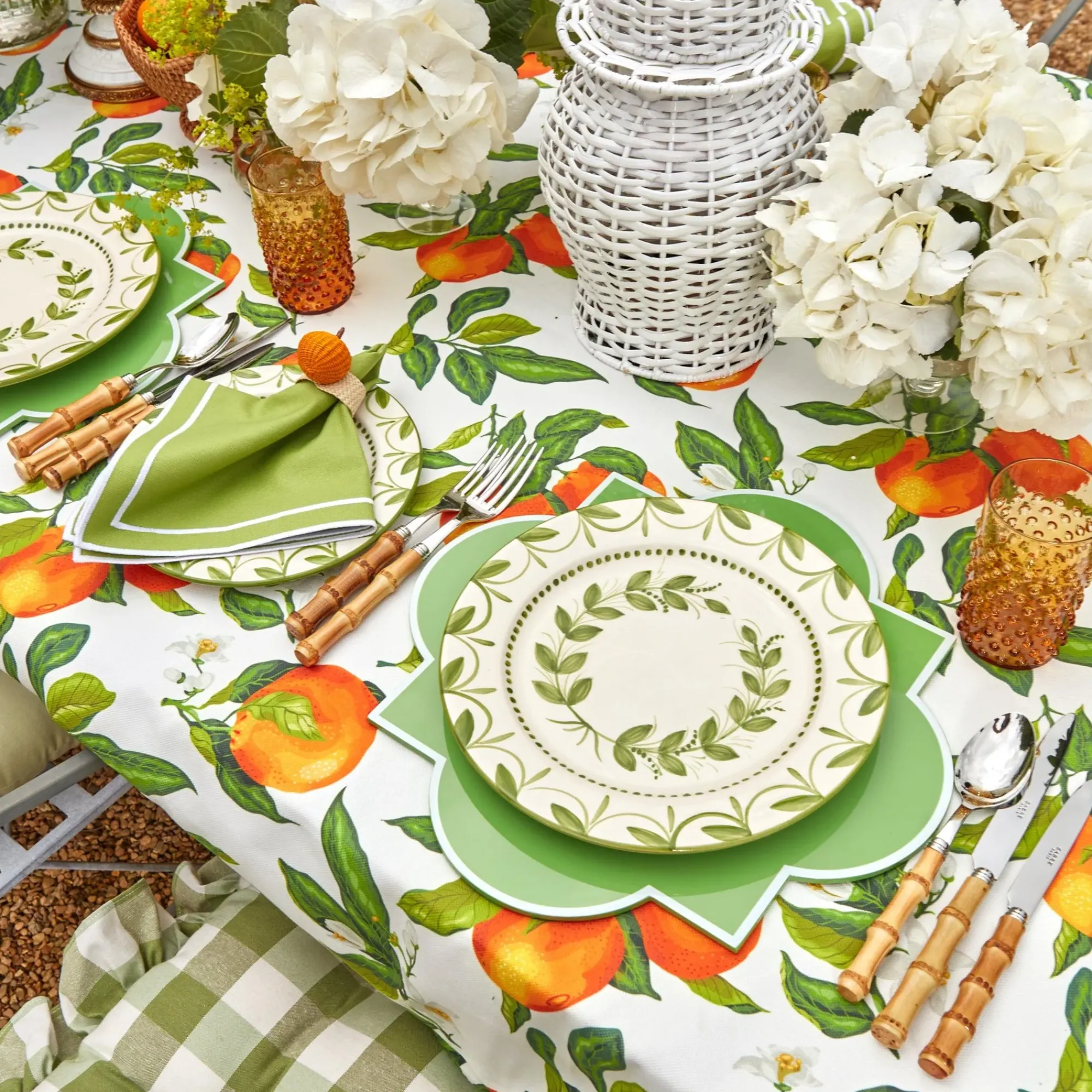 Green Garland Dinner Plate|Mrs. Alice