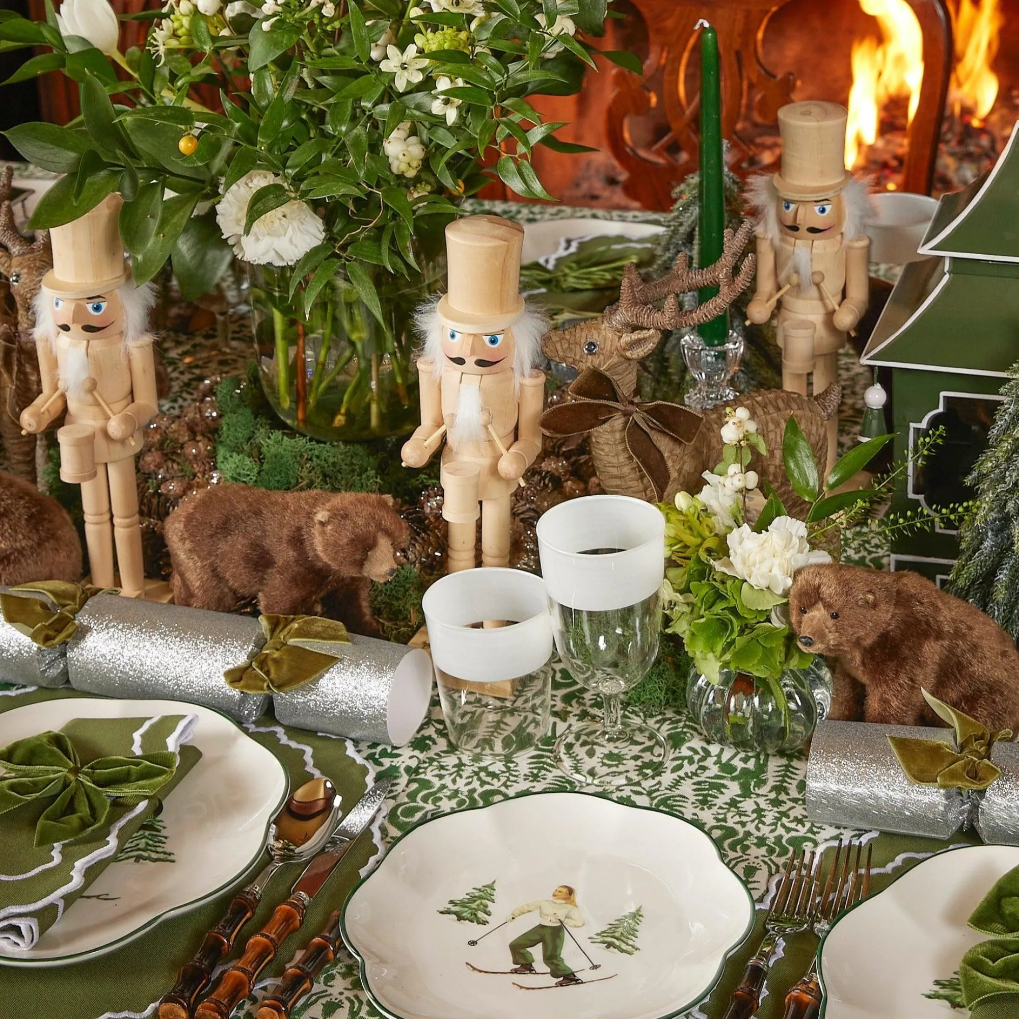 Heidi & Hans Skier Starter Plates (Set Of 4)|Mrs. Alice Sale