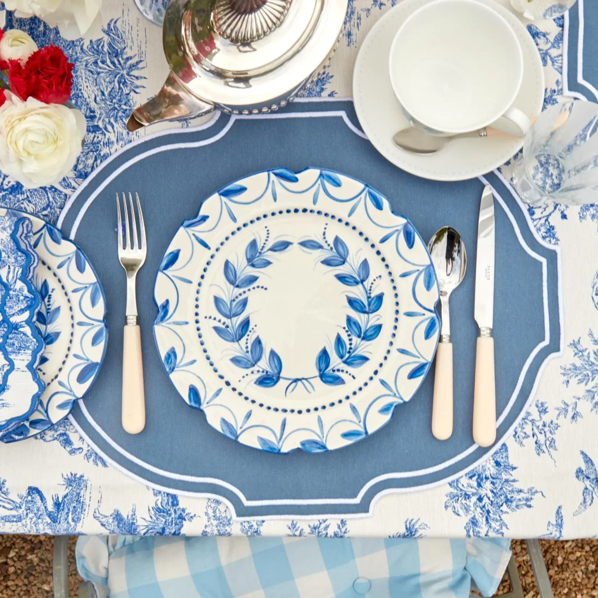 Ivory Cutlery Set (4 Piece)|Mrs. Alice Discount