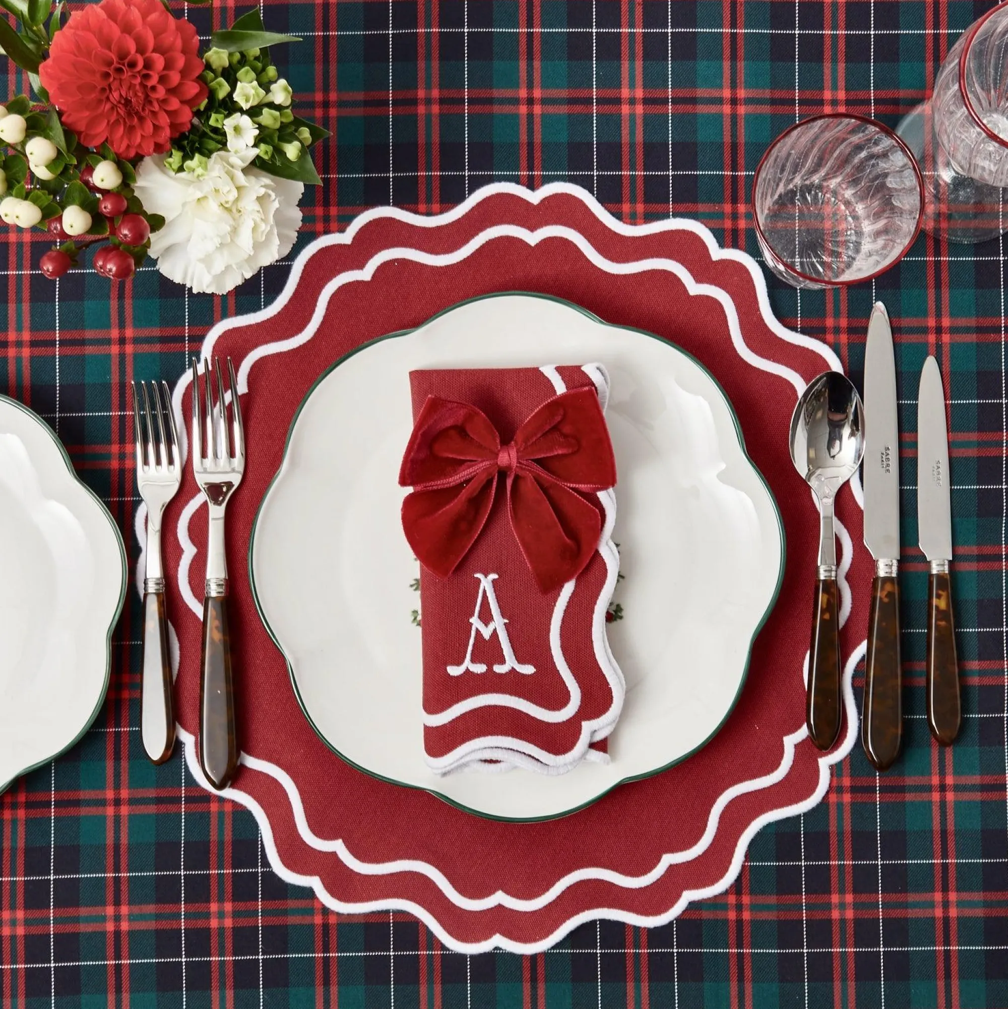 Katherine Berry Red Placemats (Set Of 4)|Mrs. Alice Outlet