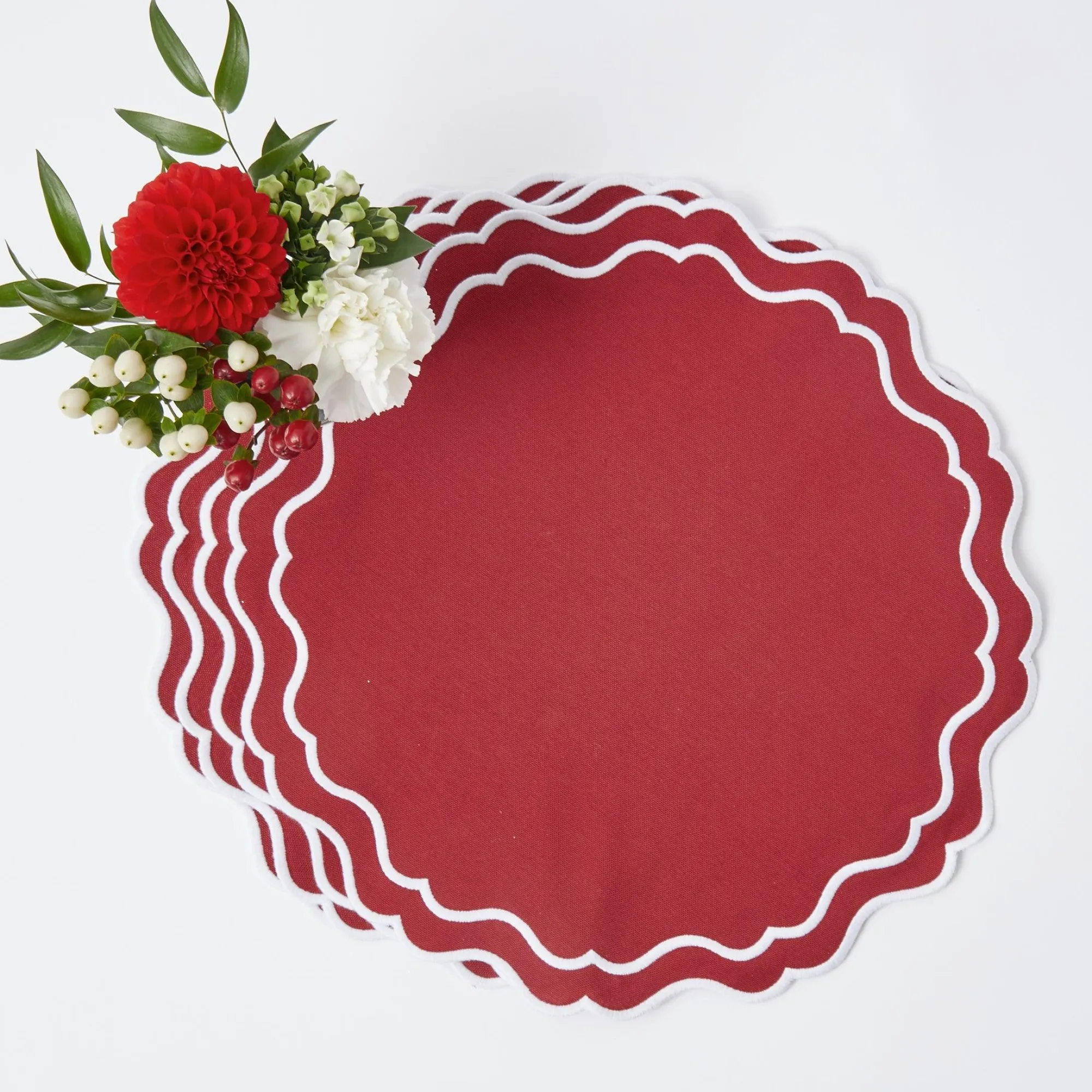 Katherine Berry Red Placemats (Set Of 4)|Mrs. Alice Outlet