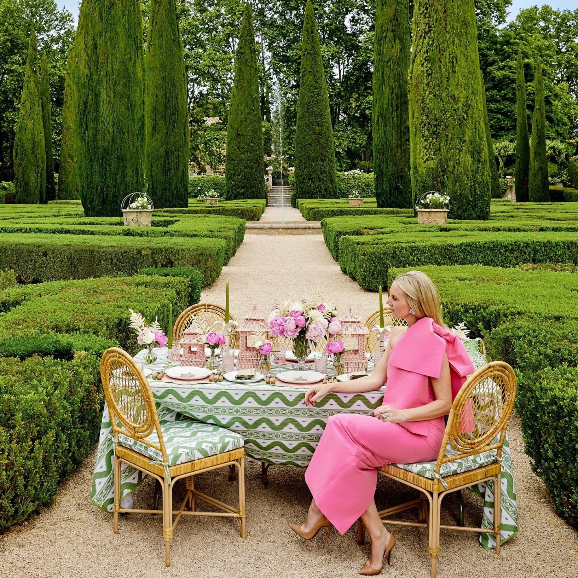 Large Delilah Vase|Mrs. Alice Discount