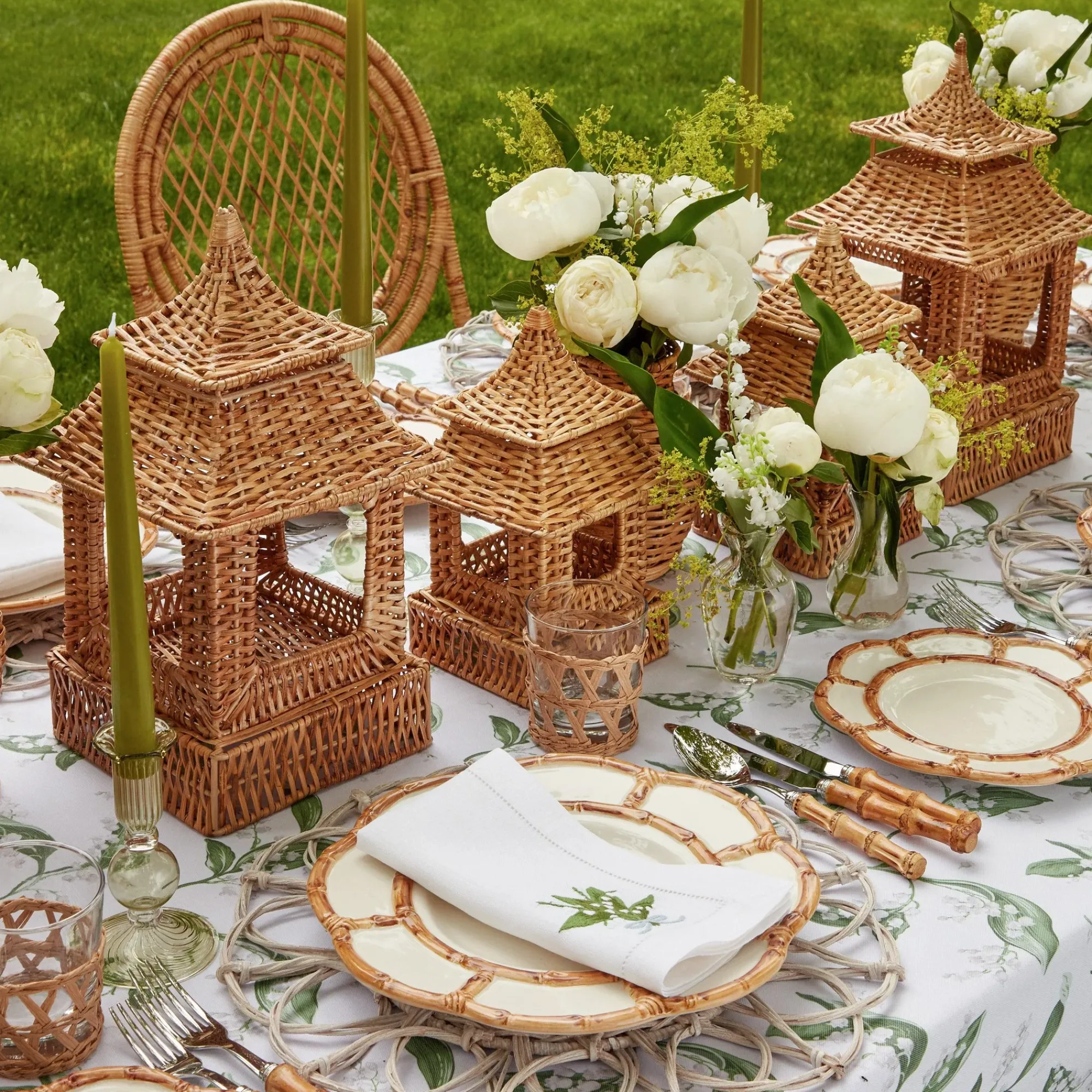 Natural Rattan Pagoda Decoration Set|Mrs. Alice Outlet