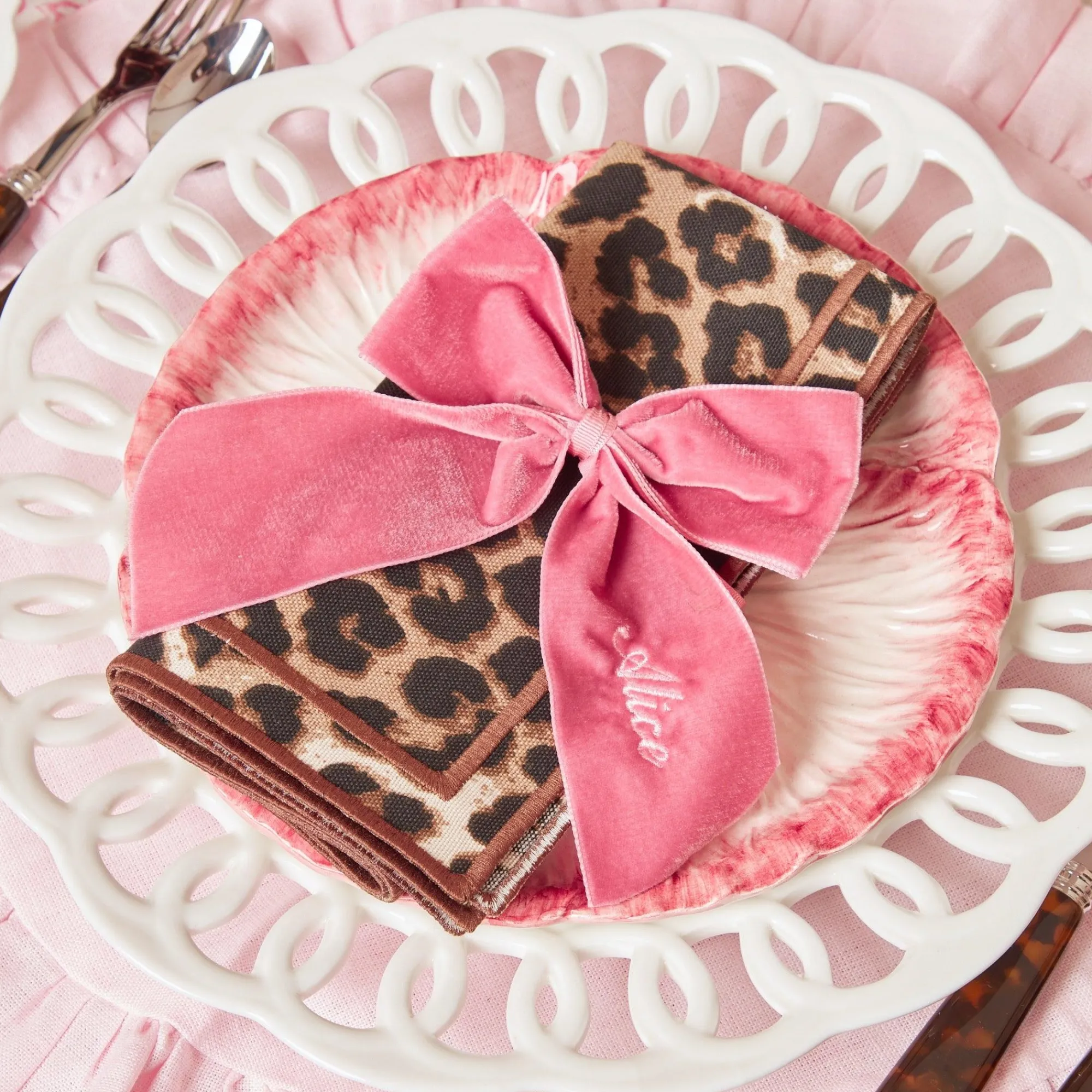 Personalised Dusty Pink Napkin Bow|Mrs. Alice Clearance