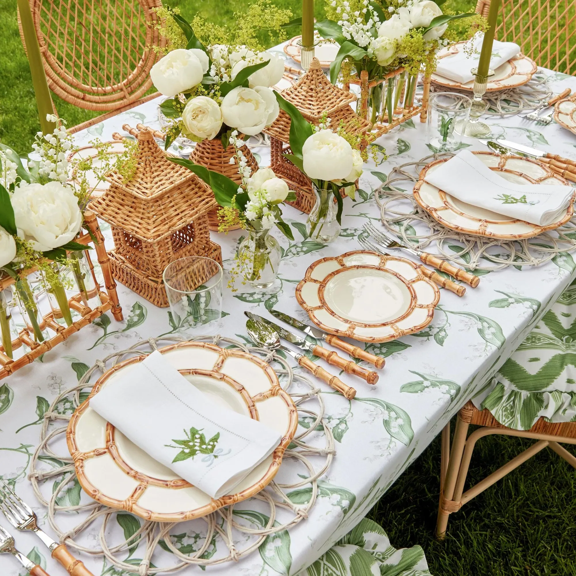 Petal Bamboo Ceramic Dinner & Starter Plates (Set Of 8)|Mrs. Alice Best