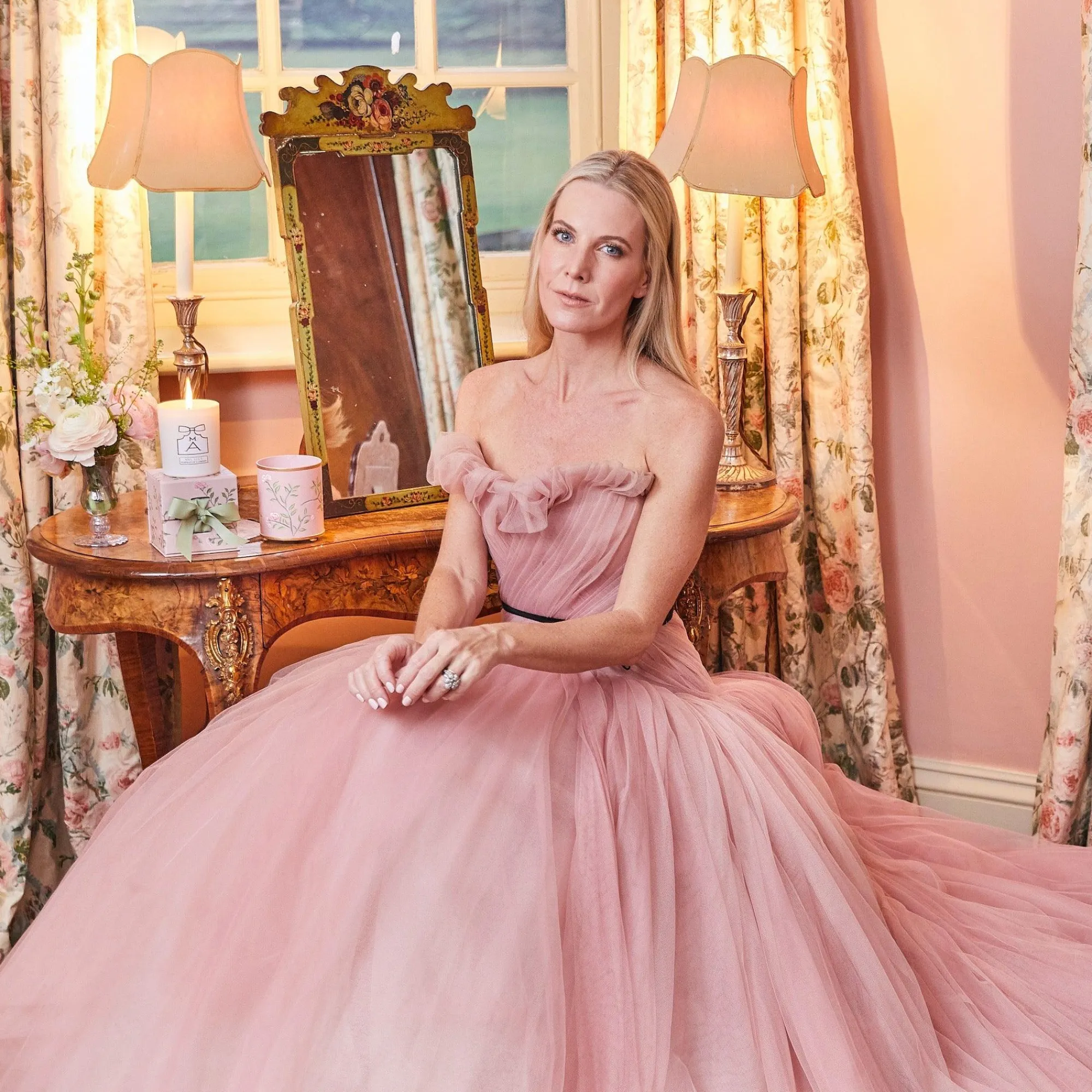 Portrait Of A Garden Candle Pot|Mrs. Alice New