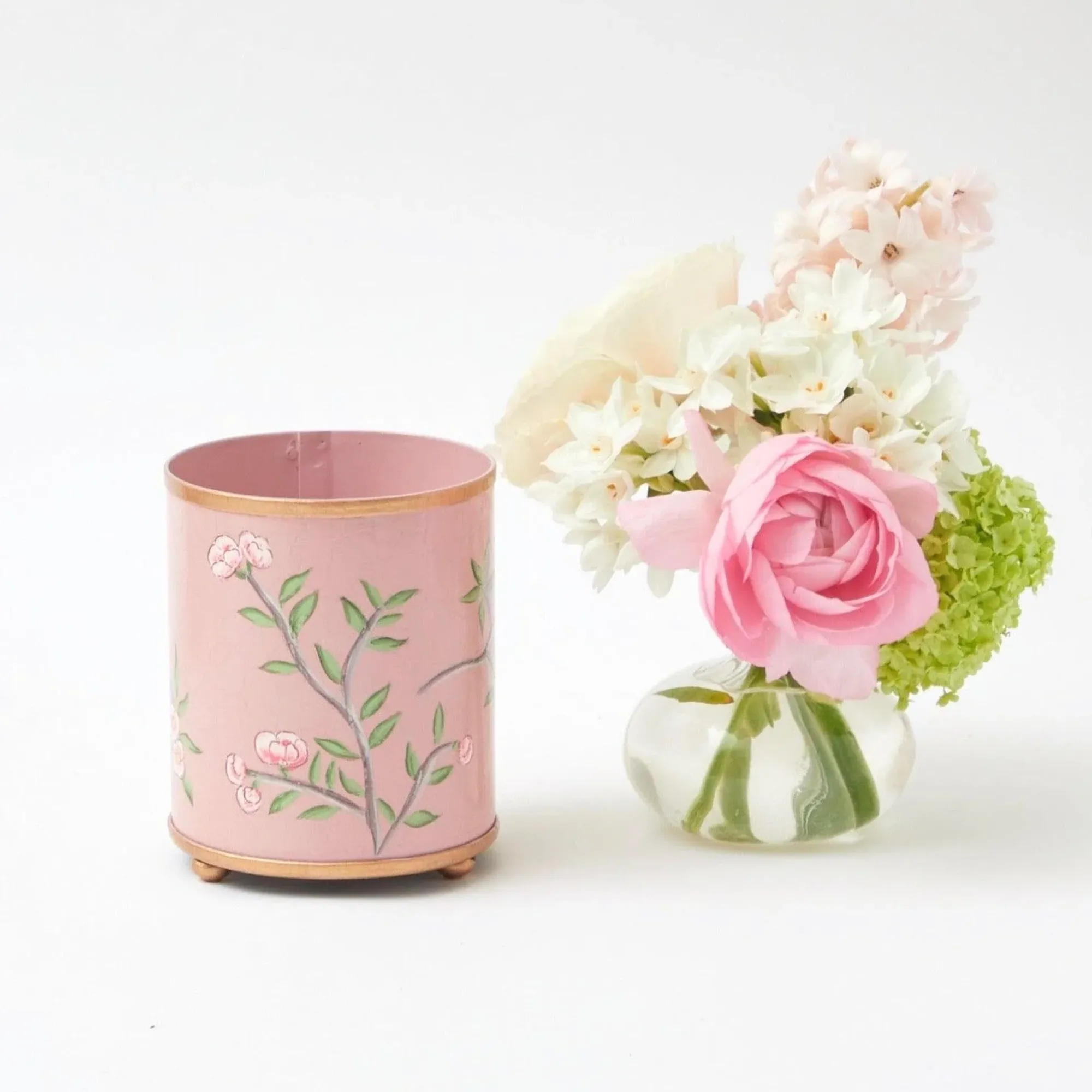 Portrait Of A Garden Scented Candle & Pot Set|Mrs. Alice New