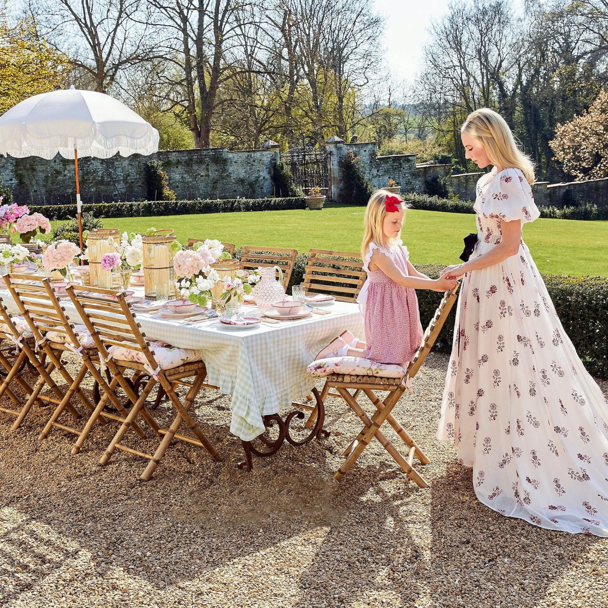 Rose Hobnail Jug With Emerald Handle & Glasses (Set Of 6)|Mrs. Alice Sale
