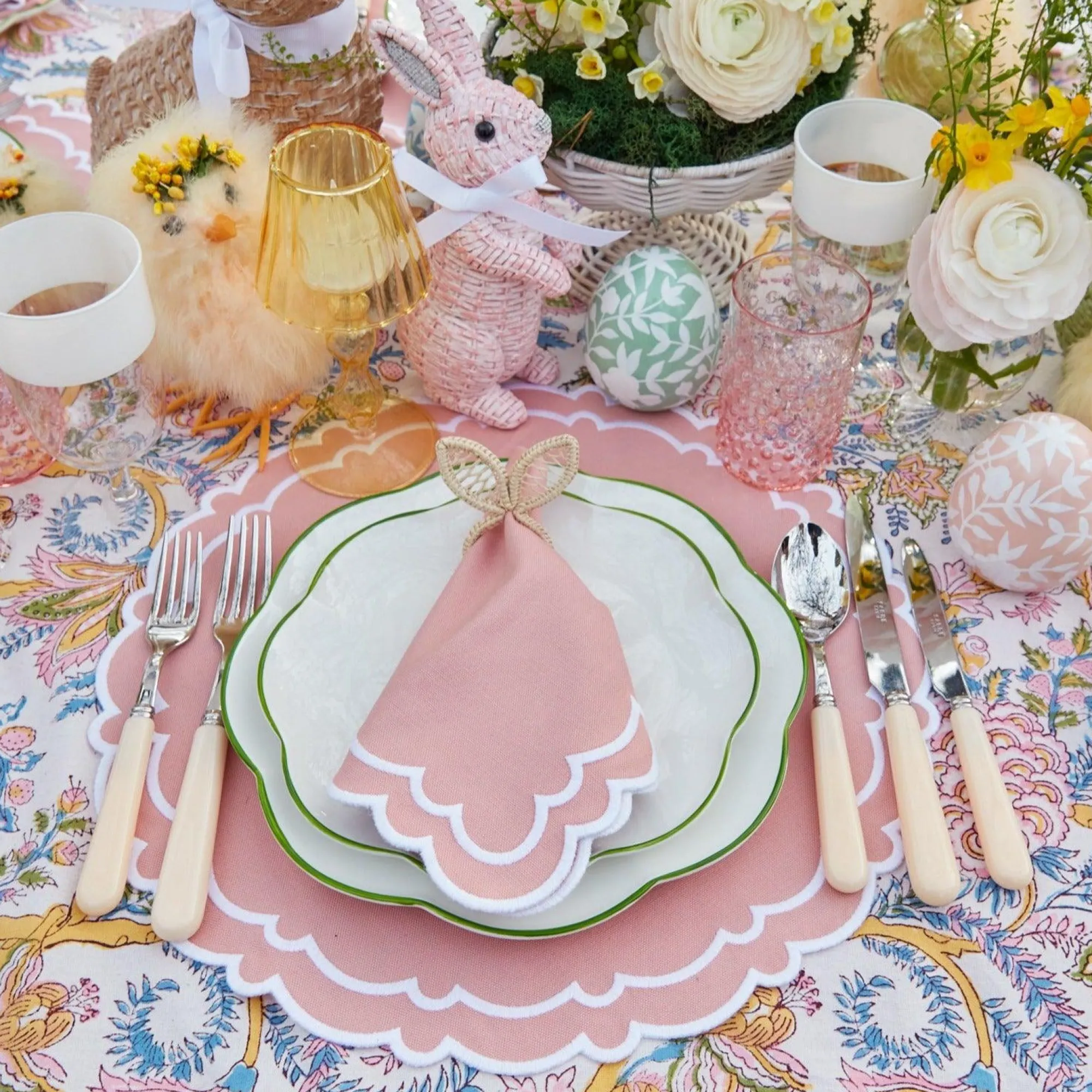 Scalloped Easter Starter Plates (Set Of 4)|Mrs. Alice Clearance