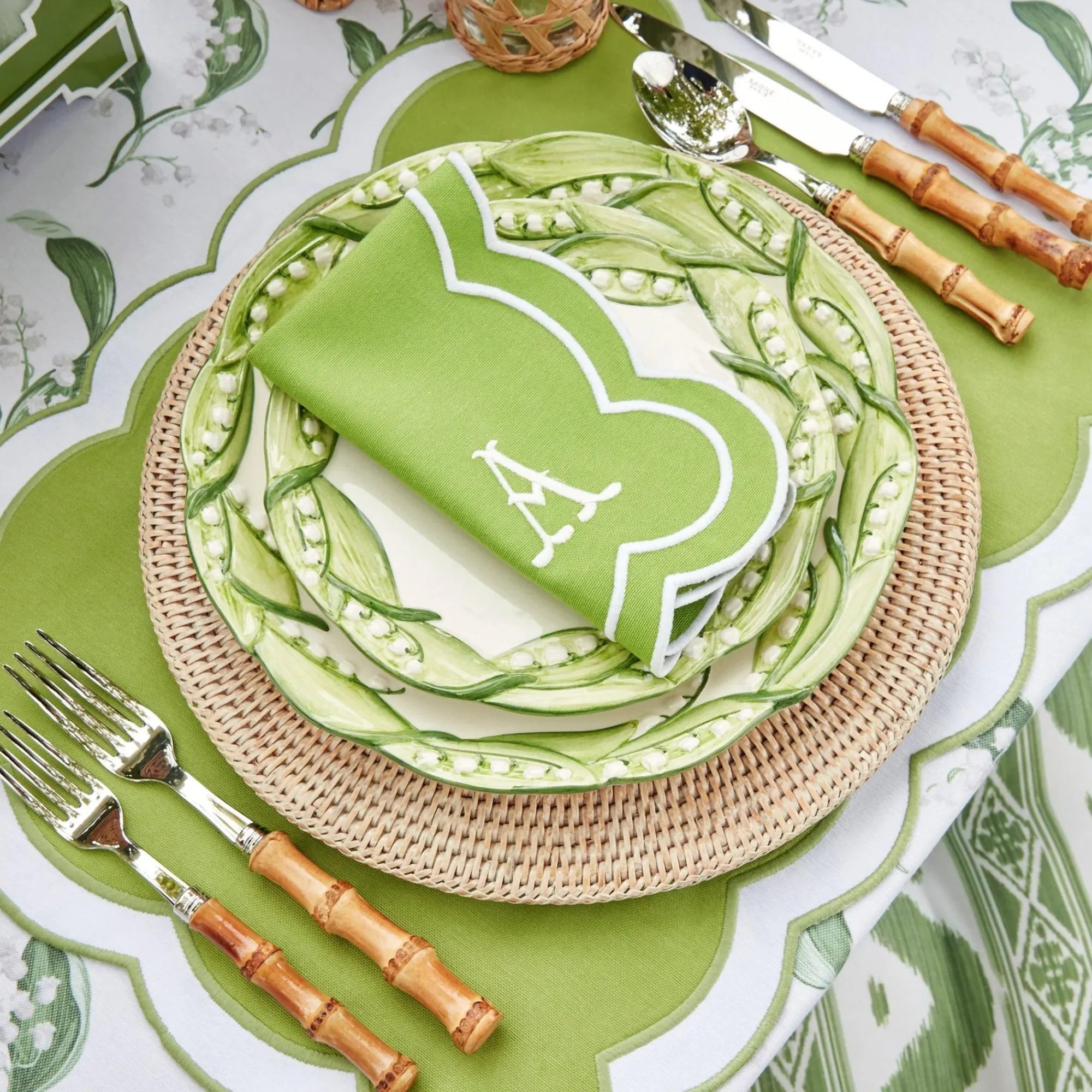 Serena Applique Green Placemats & Napkins (Set Of 4)|Mrs. Alice Best