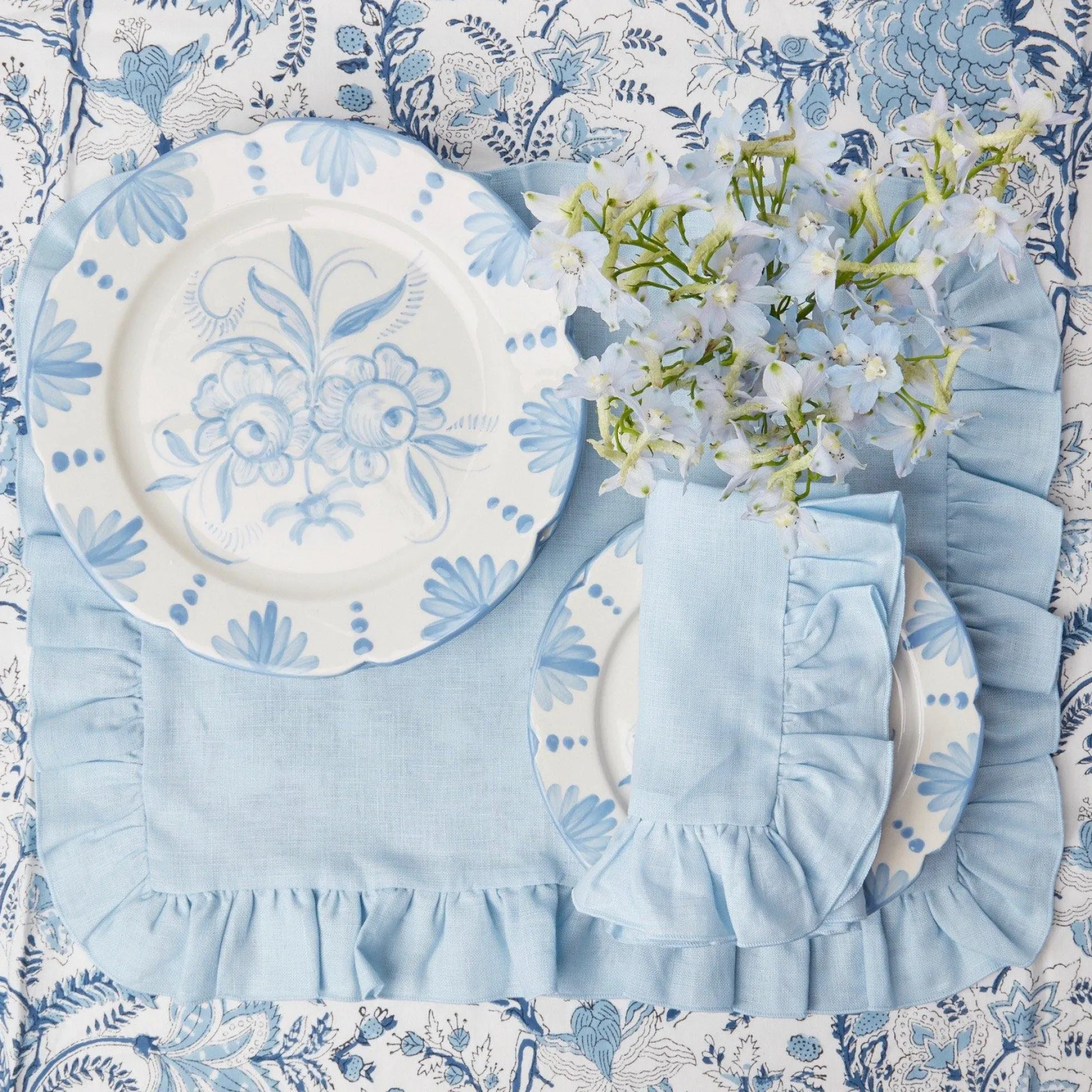 Seville Blue Gardenia Dinner Plate|Mrs. Alice