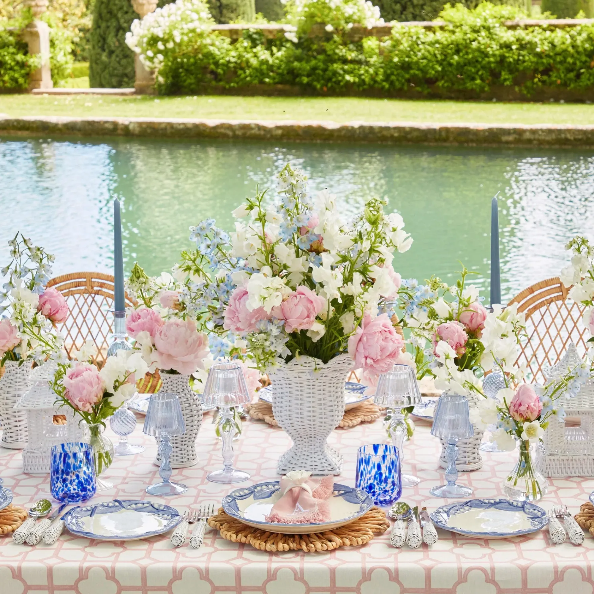 Small White Rattan Urn Vase|Mrs. Alice