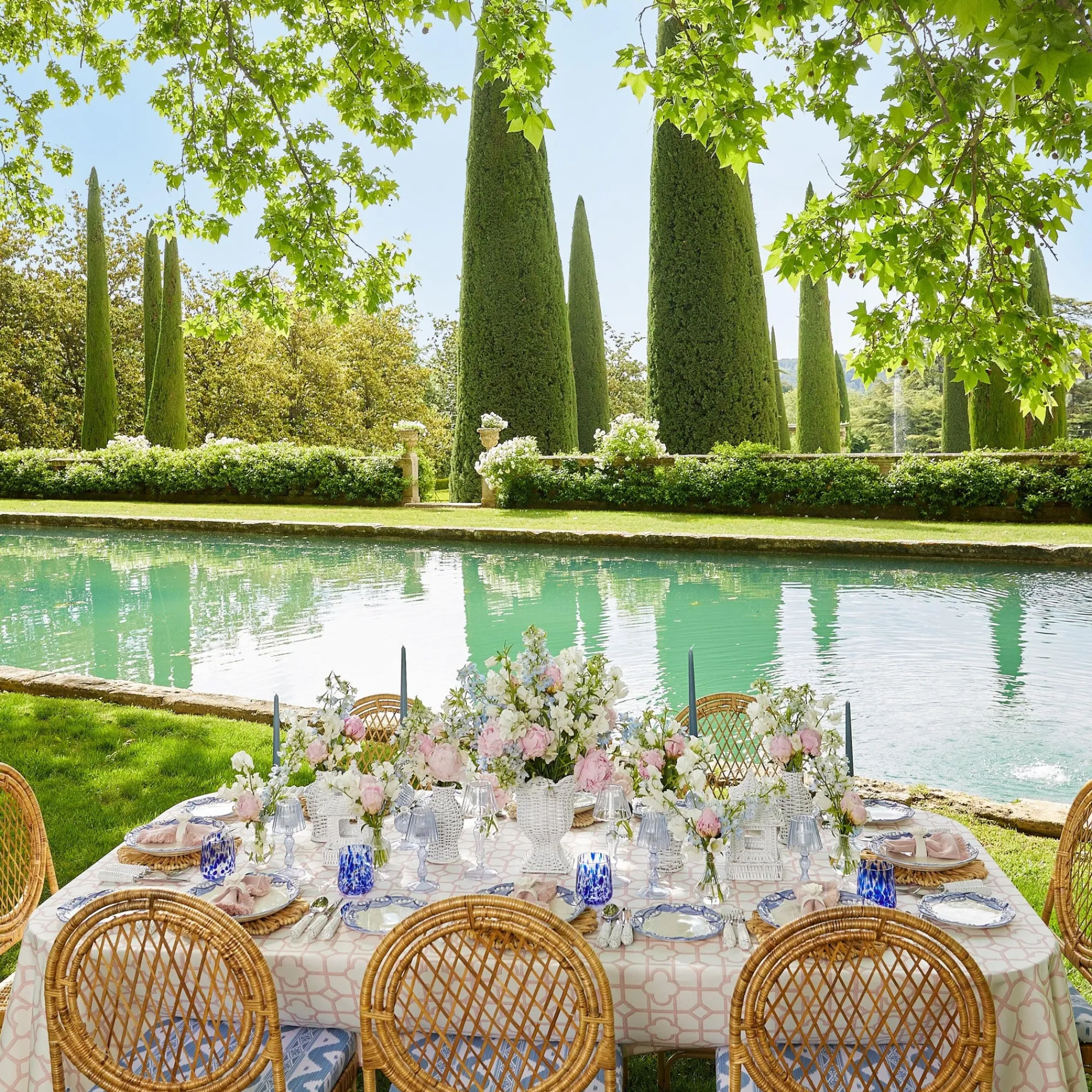 White Rattan Pagoda & Urn Vase Set|Mrs. Alice Online