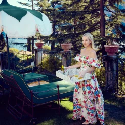 White Scalloped Rattan Tray|Mrs. Alice Hot