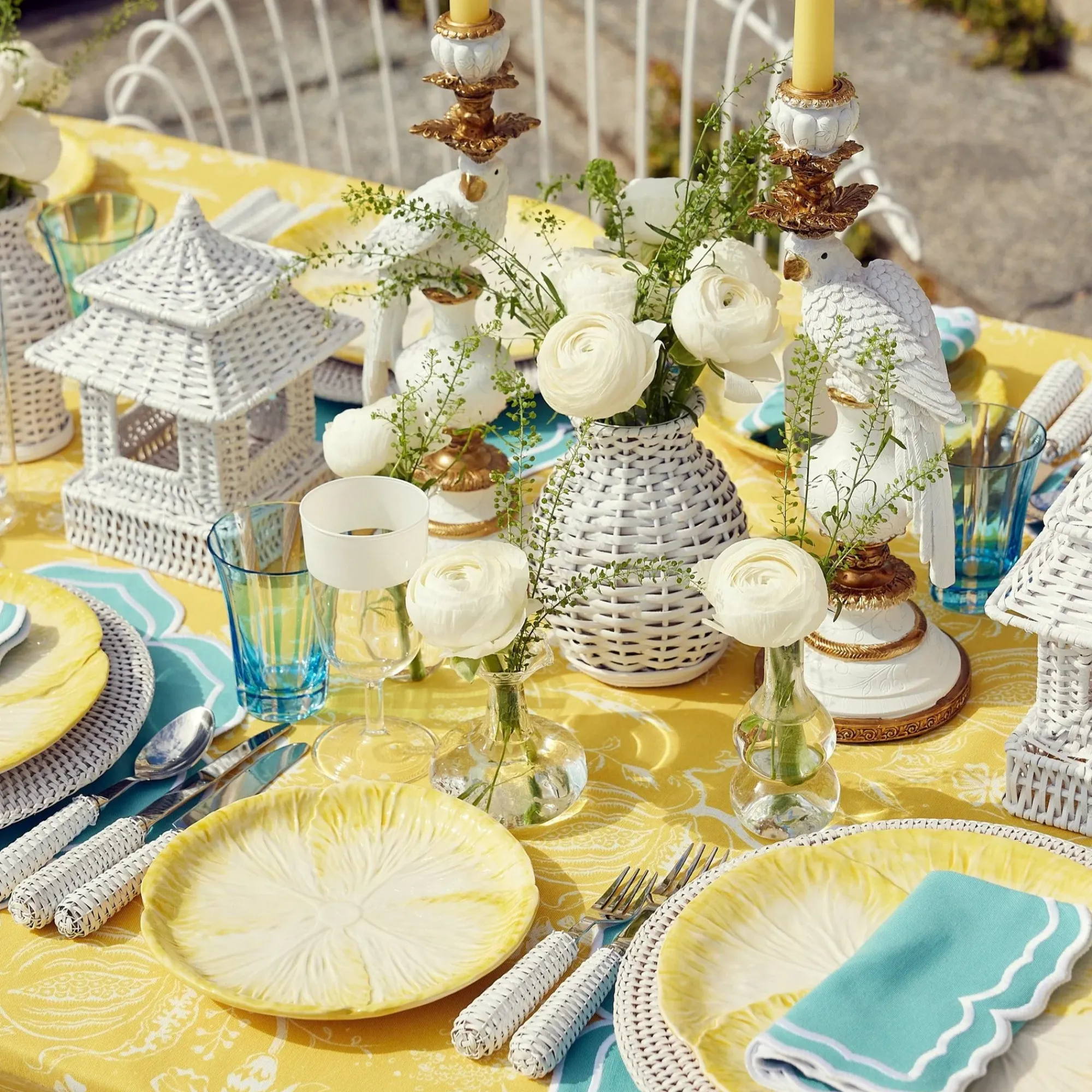 Yellow Capri Lettuce Starter Plates (Set Of 4)|Mrs. Alice Outlet